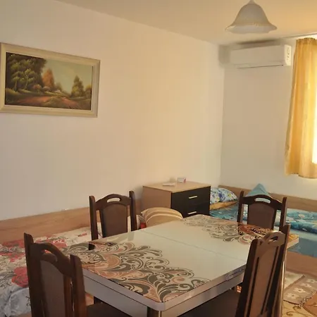 Al Colosseo Guest house Zvunichevo